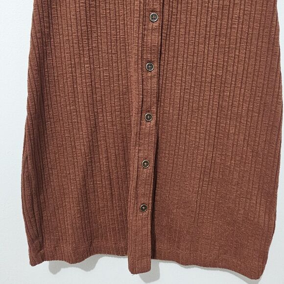 Wild Fable - Dress Ribbed Collared Polo Button Down - Size XS - Brown - Picture 6 of 8